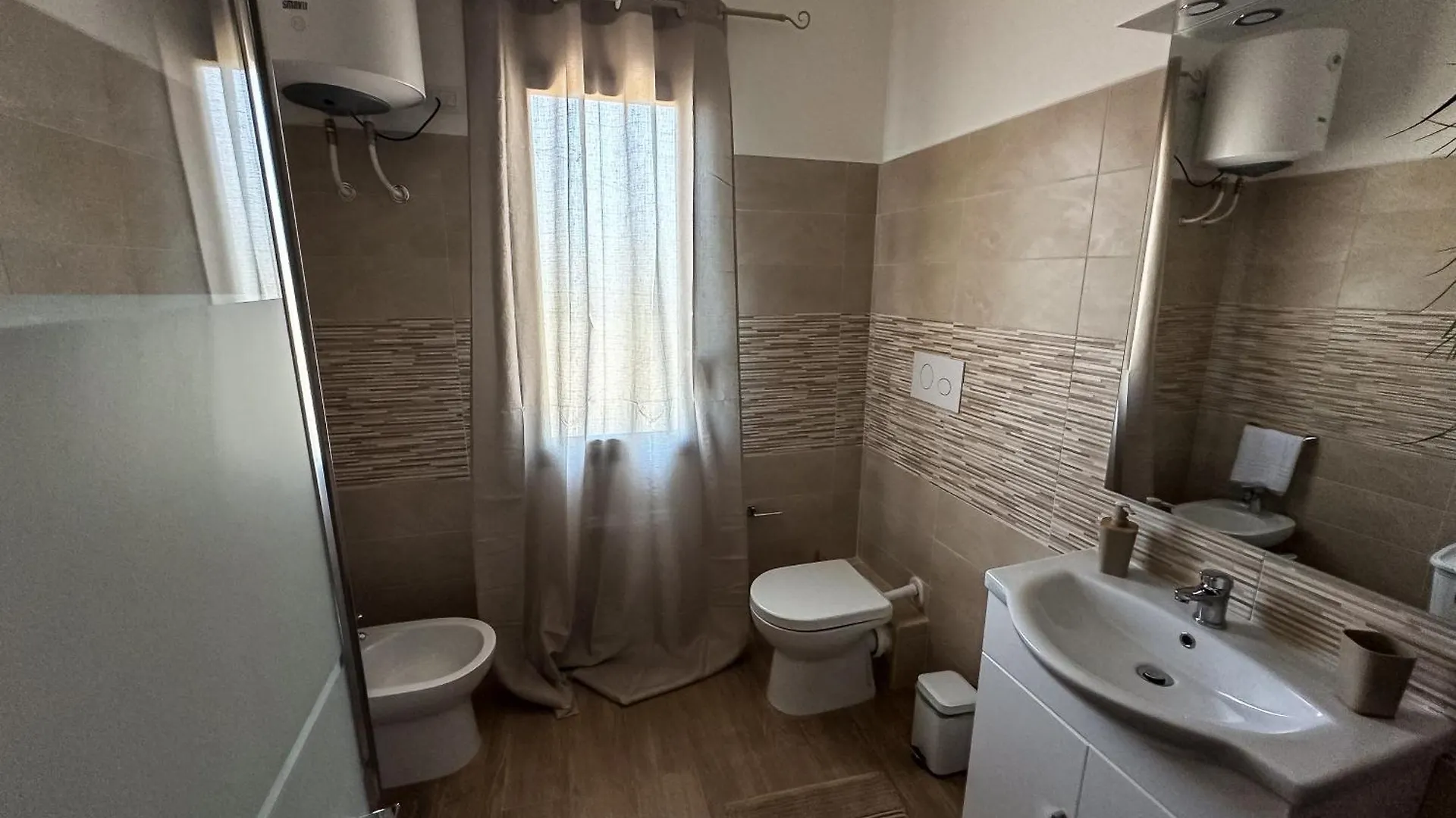 Intero Appartamento Con Terrazza - Villa Ciaculli Palermo 0*,